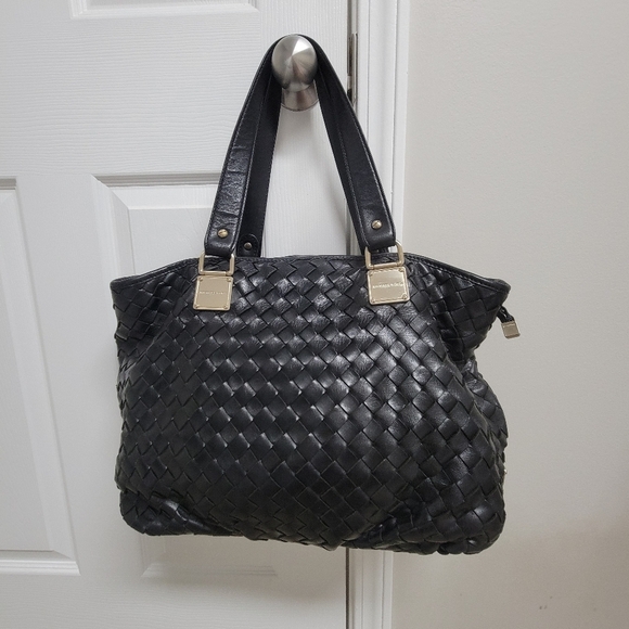 Michael Kors Newbury Woven Leather Shoulder Bag. - Picture 1 of 16